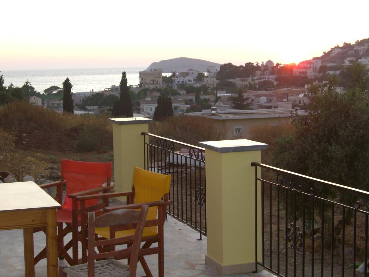 Blue Villa Panormos  外观 照片